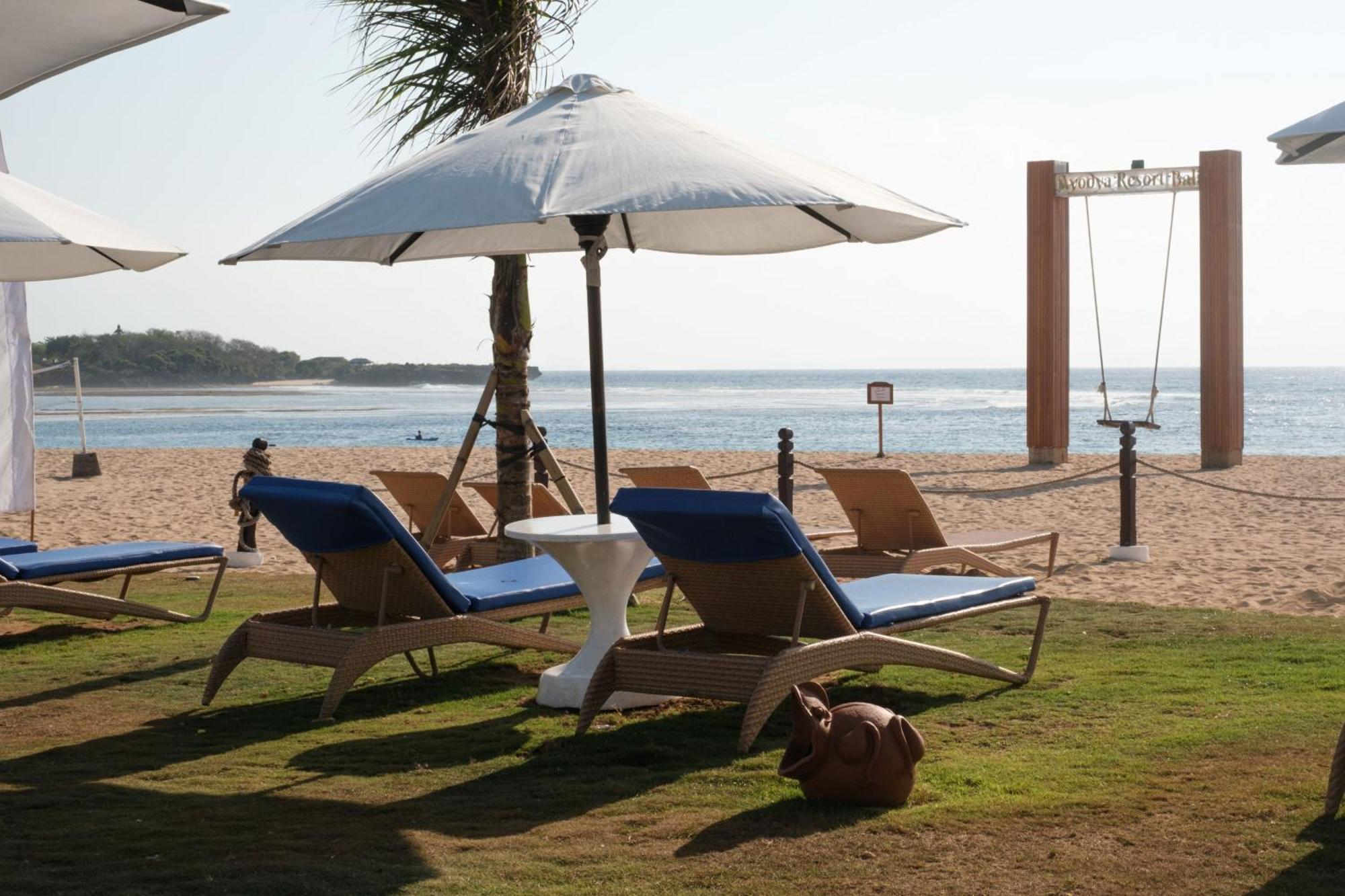 巴厘岛阿优达度假酒店 努沙杜瓦 外观 照片 Beach at the Kempinski Hotel, Muscat